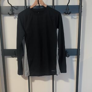 Burton Black and Gray Long Sleeve Undershirt